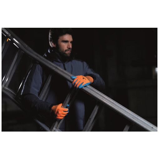 hd_m10530084 c(1)(1).jpg